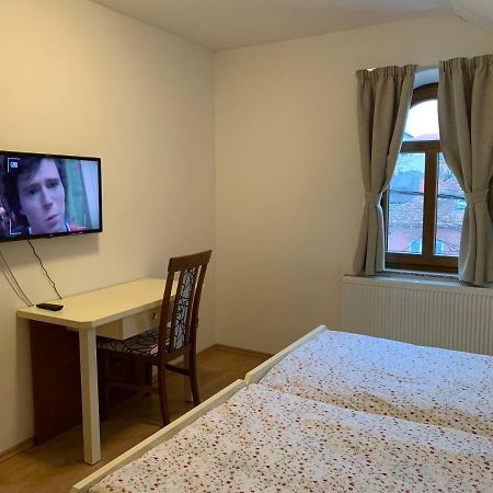 Отель Vinarija Zlatar Экстерьер фото